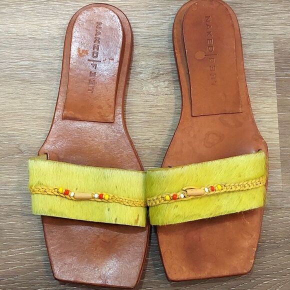 Naked Feet Neon Green Mule Slip-on Flat Sandals Sz 9 - Picture 1 of 7